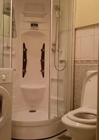 Apartman Andelo, Tommy, Leon Bibinje