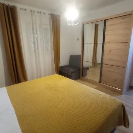 Andelo, Tommy, Leon Apartman Bibinje