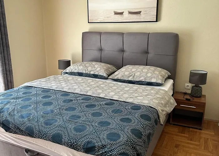 Apartman Andelo, Tommy, Leon *