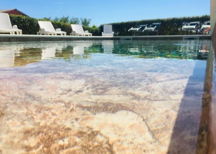 Andelo, Tommy, Leon Apartmán Bibinje